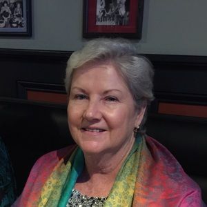 Meet your Posher, Maura